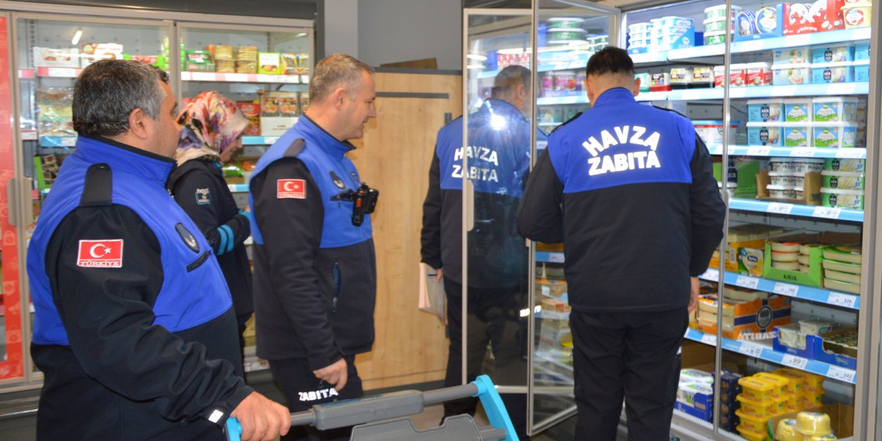 Zabıta ekipleri etiket ve hijyen denetimi yaptı
