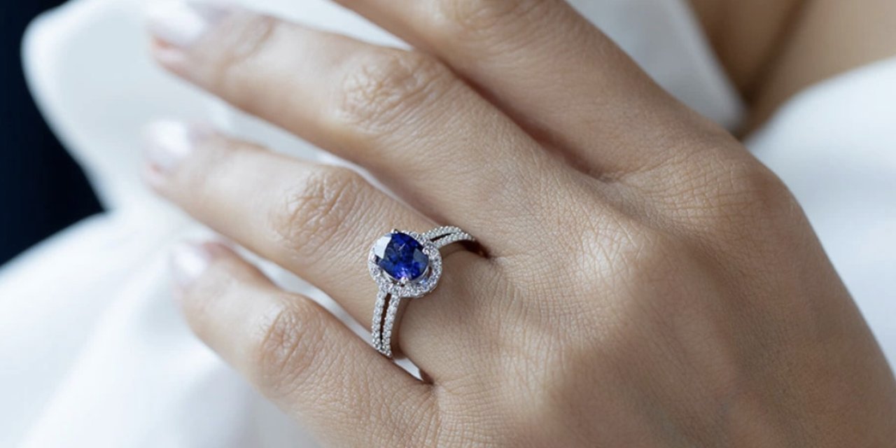 Renkli Taşlı Mücevherlerle Stilinizde Zarif Dokunuşlar