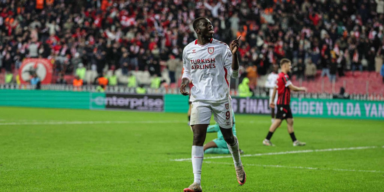 Gol krallığında zirvede