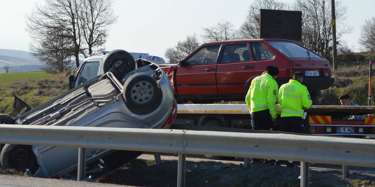 Trafik kazasında 3 kişi yaralandı