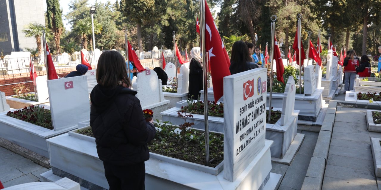 Şehit mezarlarının bakım ve onarımı için çalışma başlatıldı