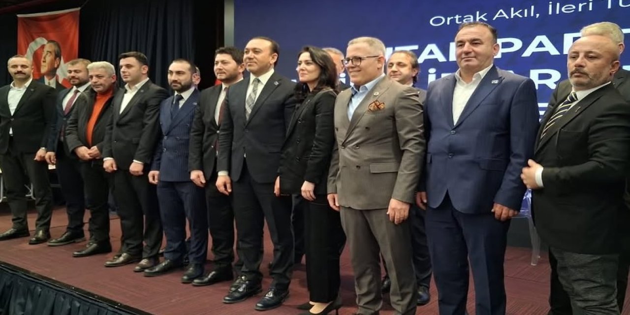 Anahtar Parti Samsun'da iftar programı düzenlendi