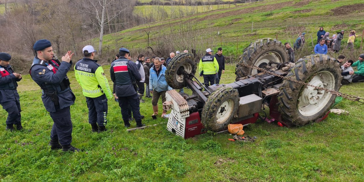 Trafik kazasında 1 kişi öldü 1 kişi yaralandı