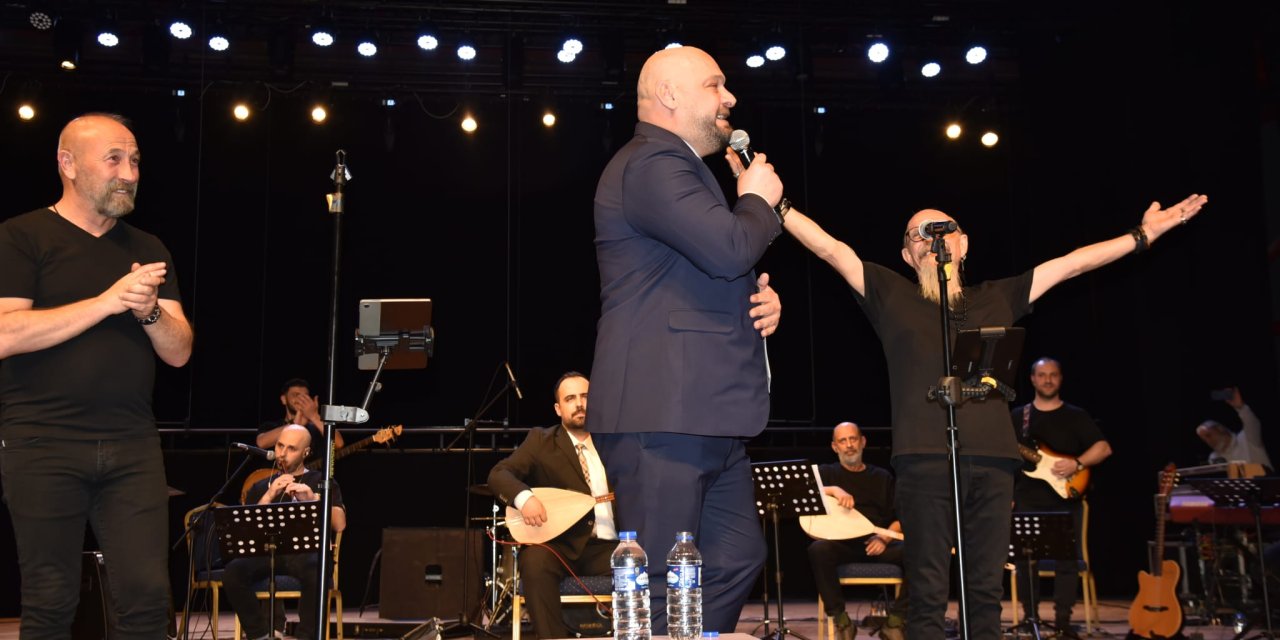 Usta sanatçılar Ata Sahne’de anıldı