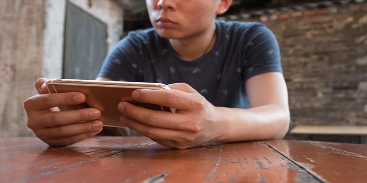 Sosyal medyada güvenli kullanım kritik önem taşıyor