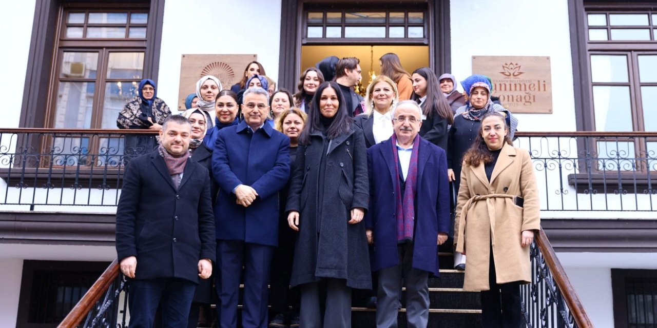 Hanımeli Konağı ilgi odağı oldu