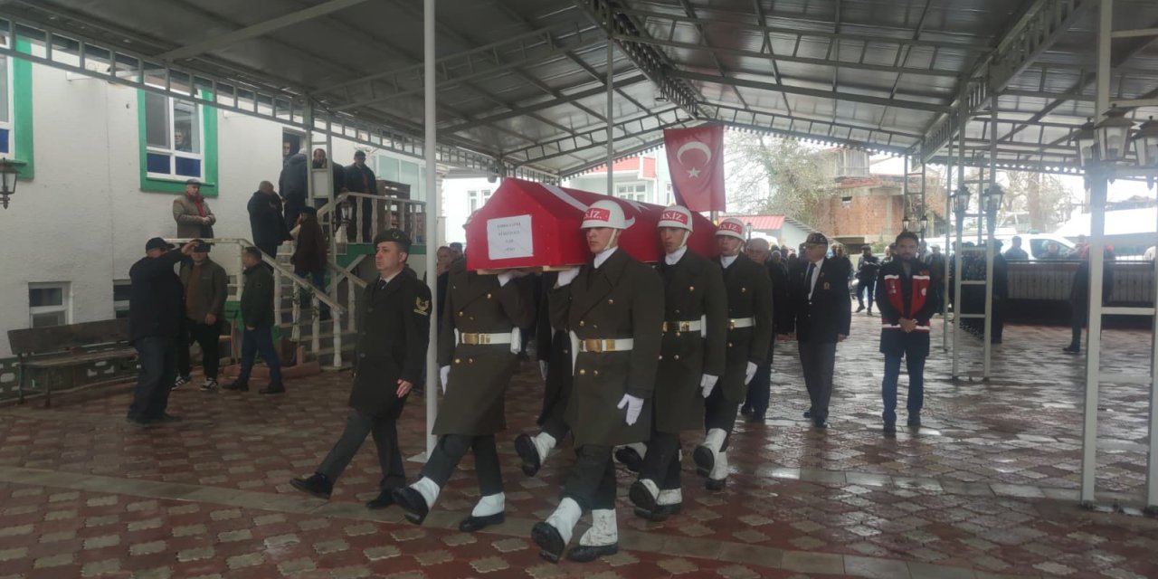 Kıbrıs gazisi Samsun'da son yolculuğuna uğurlandı