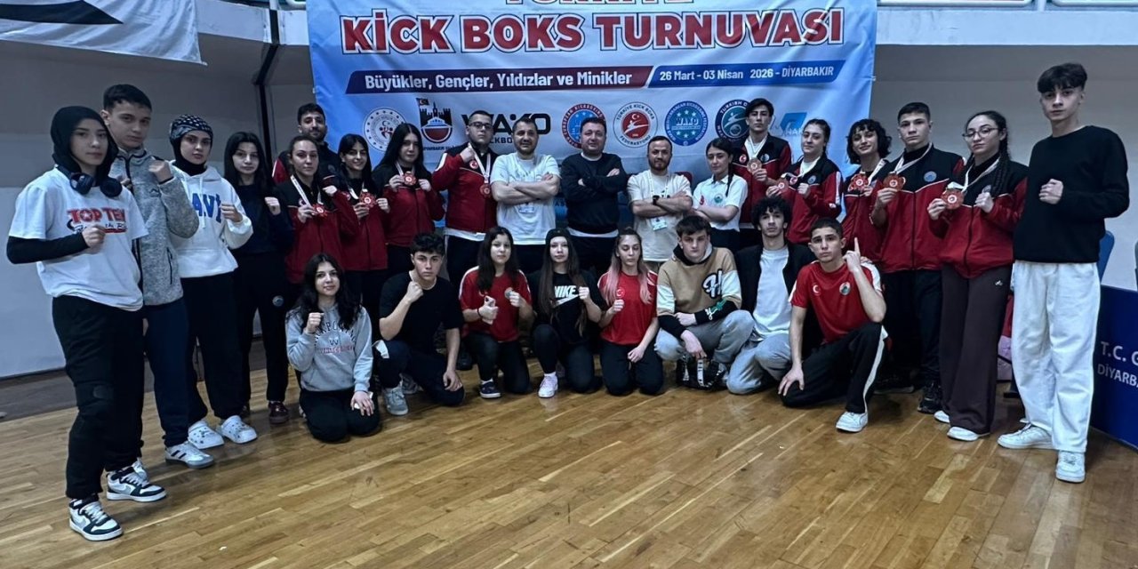 İlkadımlı sporcular 12 madalya ile döndü