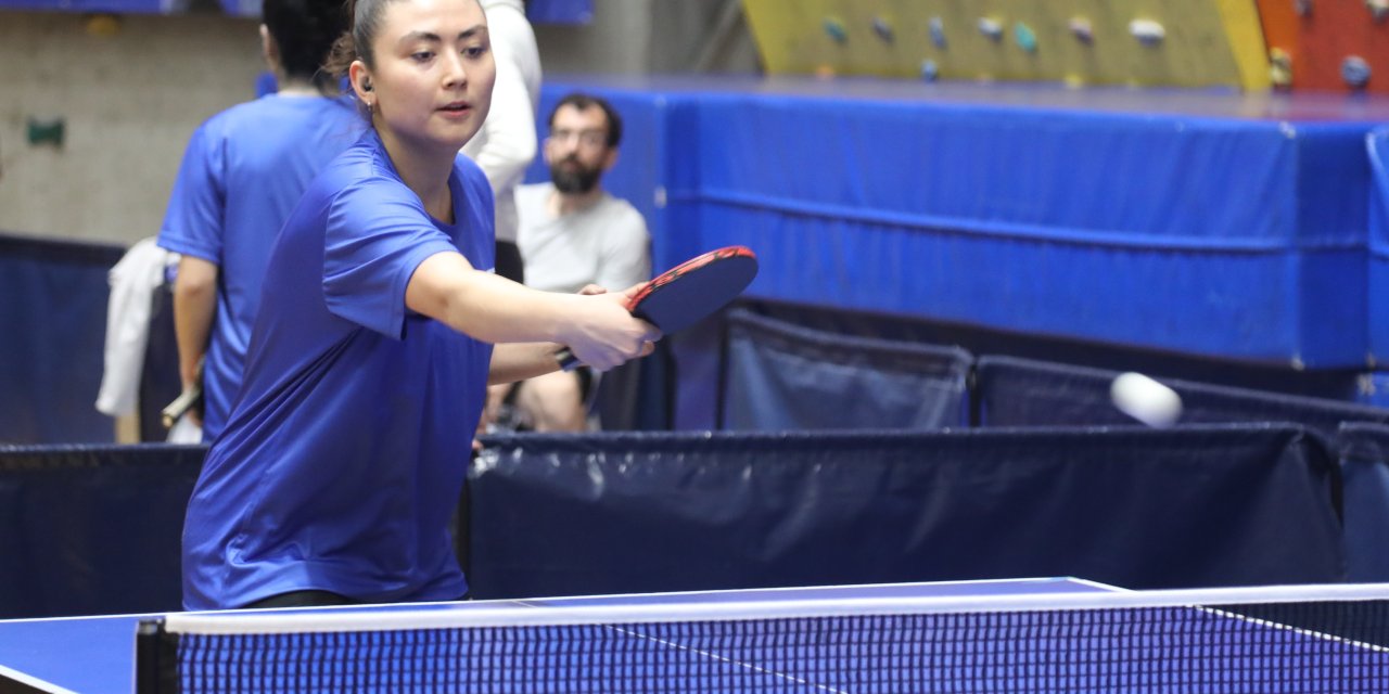 İşitme Engelliler Masa Tenisi Türkiye Şampiyonası, Samsun'da başladı