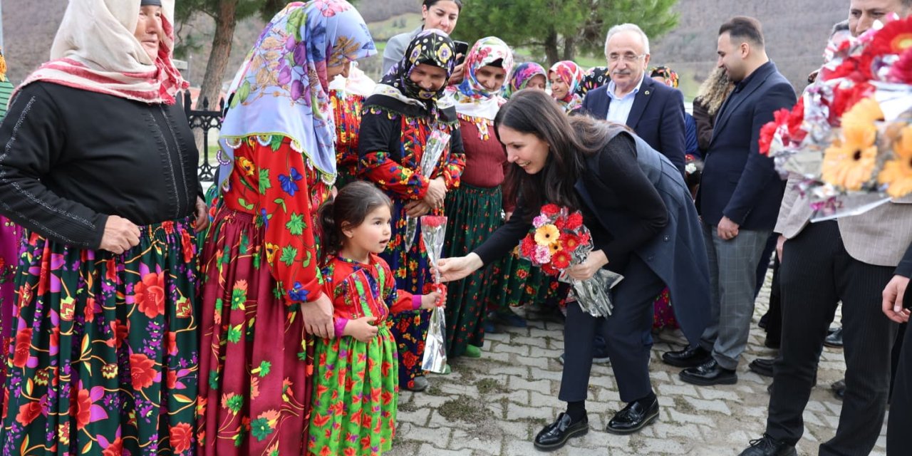 Milletvekili Karaaslan, Vezirköprü'de ziyaretlerde bulundu