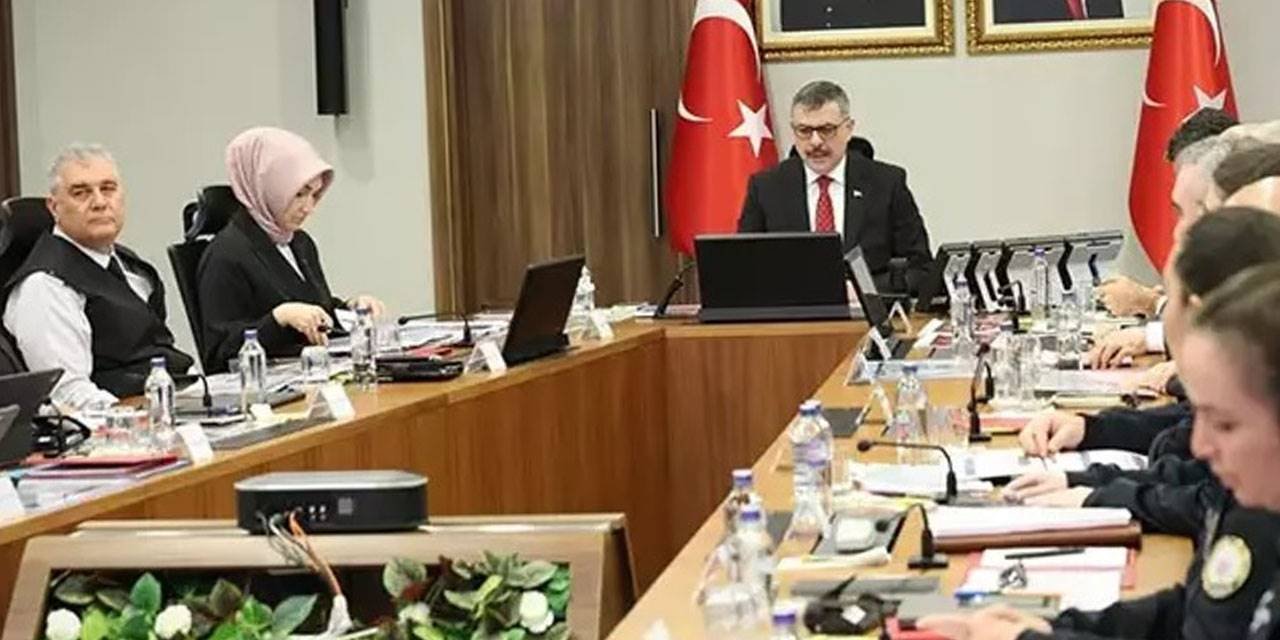 Bakan Çiftçi'den valilerle güvenlik toplantısı