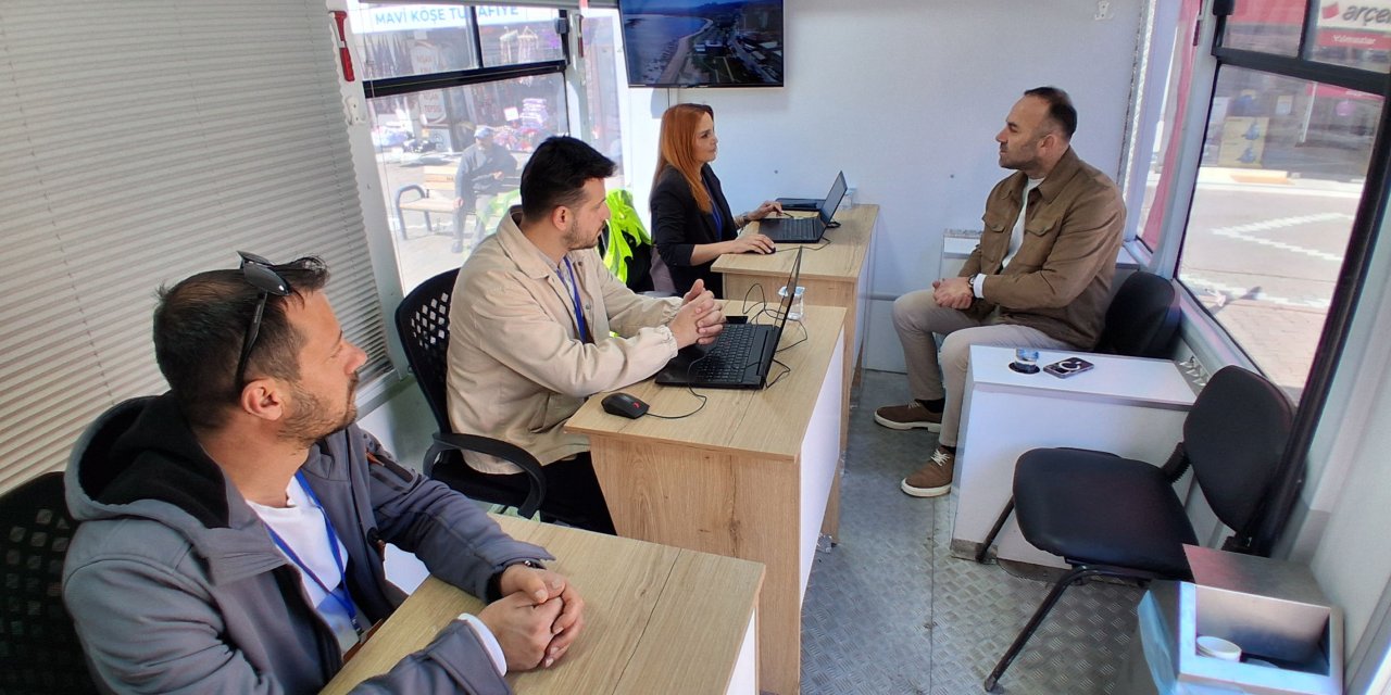 SBB 153 Mobil Çözüm Merkezi kurdu