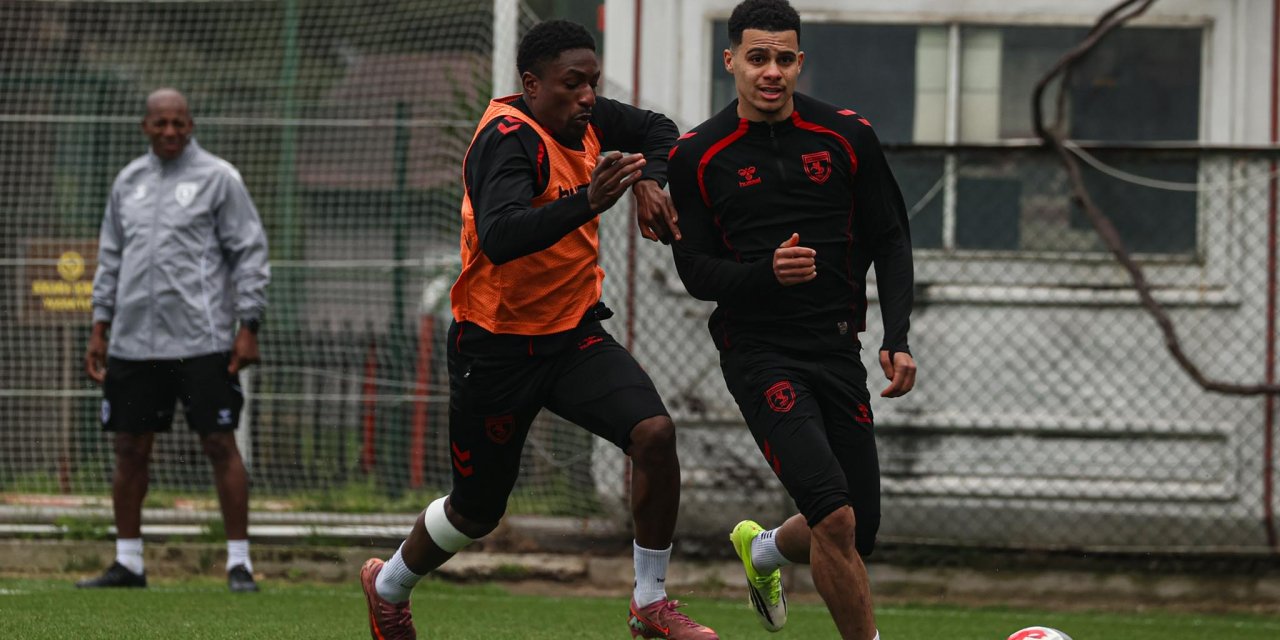 Kırmızı-beyazlılar mücadeleye hazır