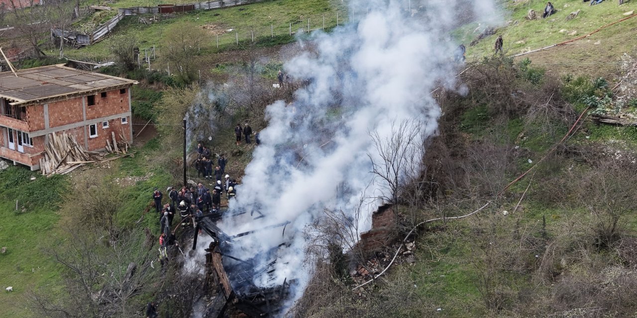 Samsun'da evde çıkan yangında 1 kişi öldü