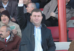 Başkan keyfi yerine geldi