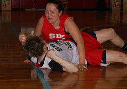 Kahkahalar salonu inletti