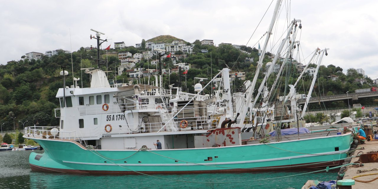 Denizlerde av yasağı başladı