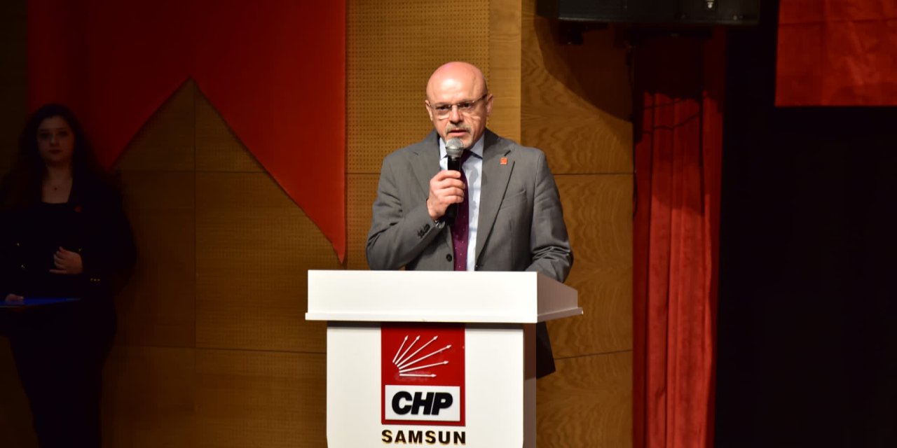 Söyleşi programı yoğun katılımla yapıldı