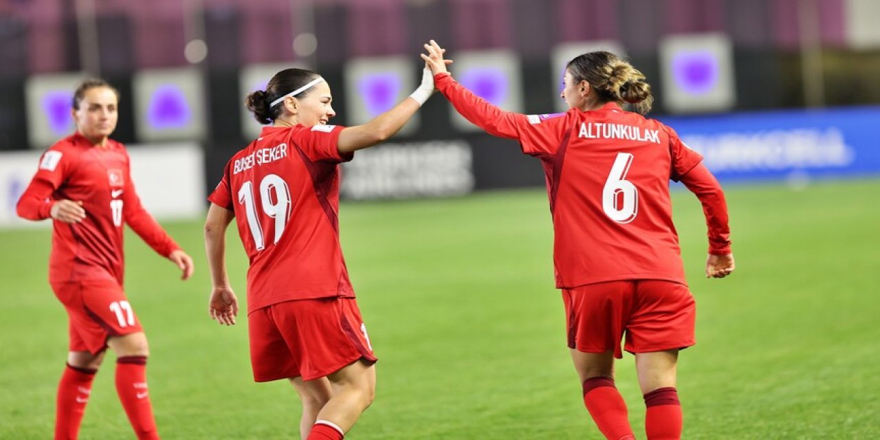 Milli Takım 7 basamak yükseldi