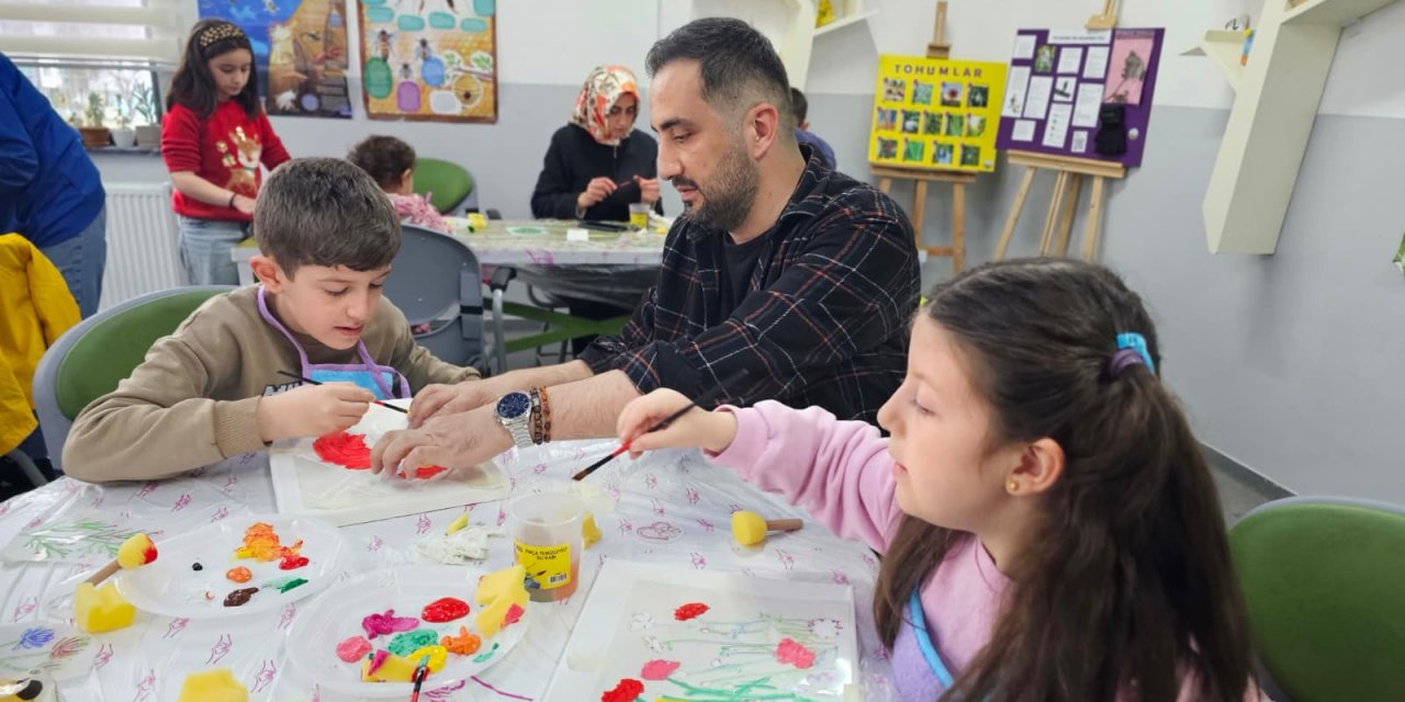 Canik'te aileler atölyelerde buluştu