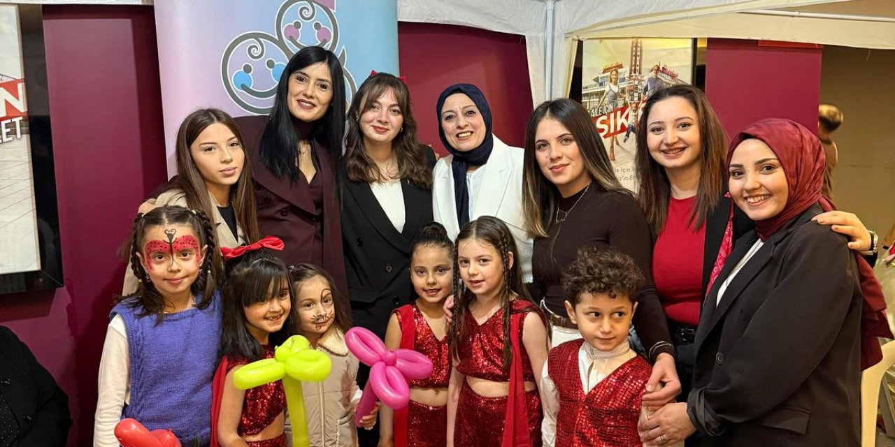 Lovelet AVM'de 23 Nisan coşkusu çocukların neşesiyle taştı