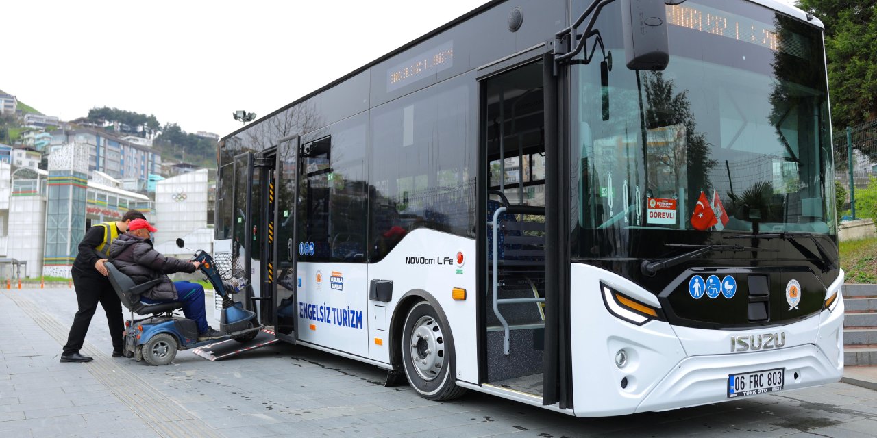 Engelsiz Turizm Otobüsü hizmete sunuldu