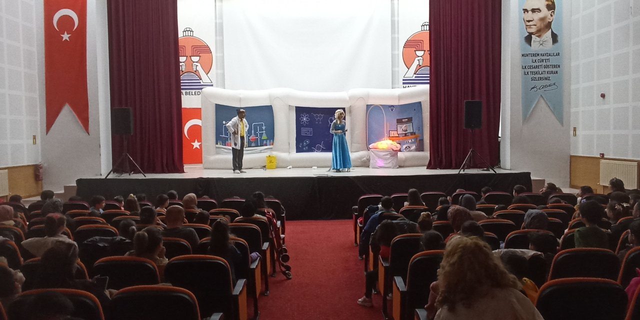 Havza'da çocuk oyunu sahnelendi