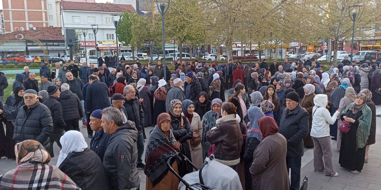 Havza'da hacı adayları uğurlandı