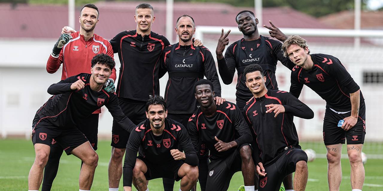 Yüzler gülüyor
