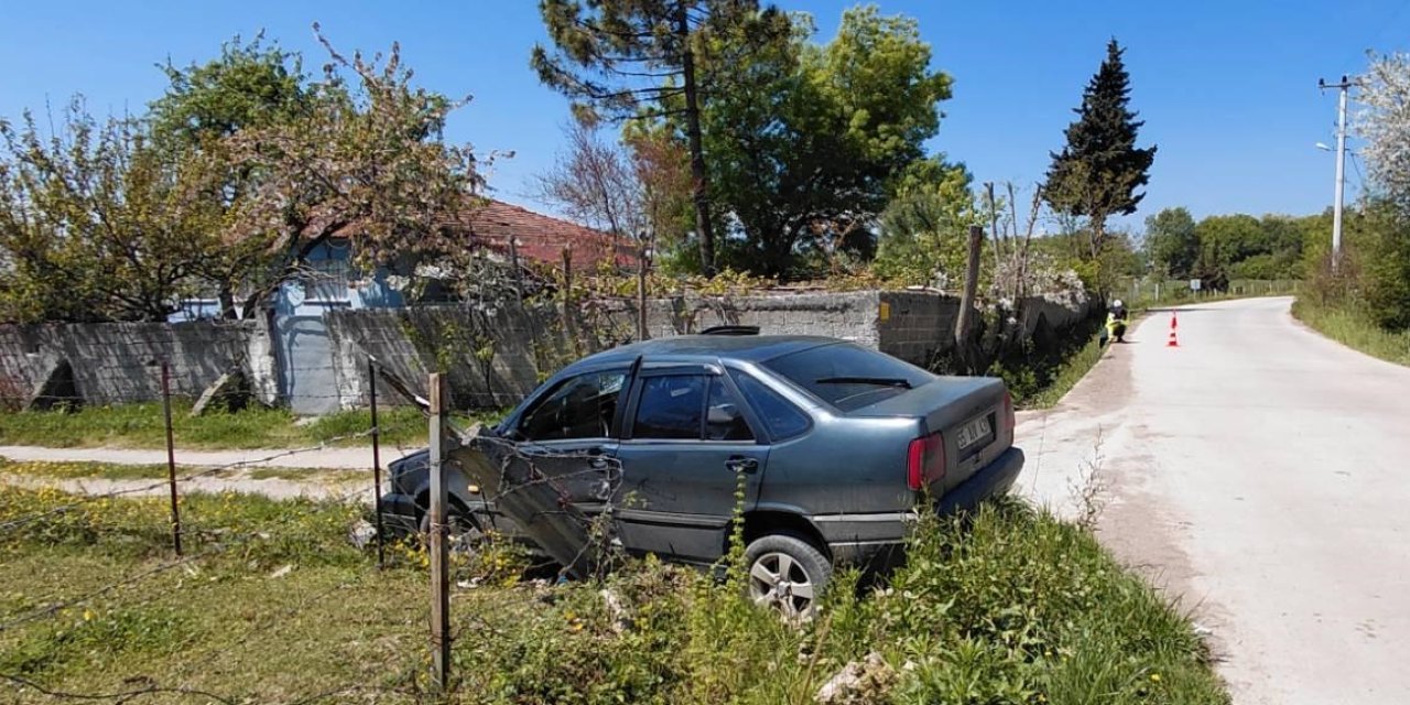 Samsun'da beton direğe çarpan otomobildeki 2 kişi yaralandı