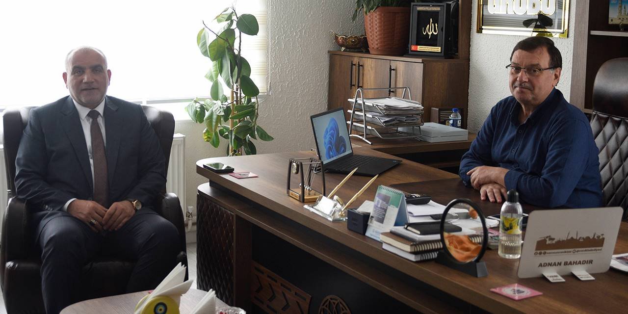 Başkan Sandıkçı'dan Adnan Bahadır'a ziyaret