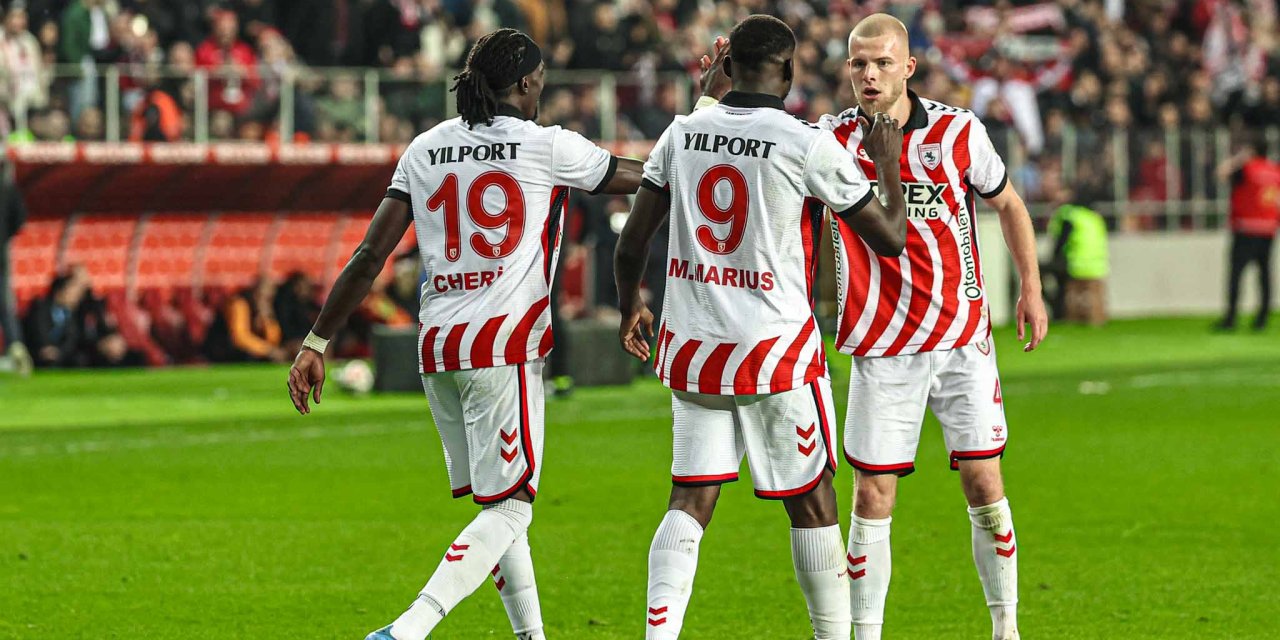 Drongelen Süper Lig’in zirvesine oynadı
