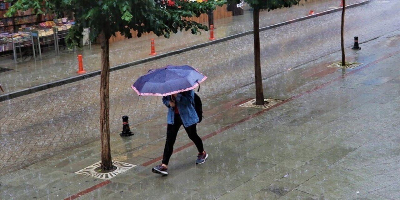 Meteorolojiden gök gürültülü sağanak uyarısı