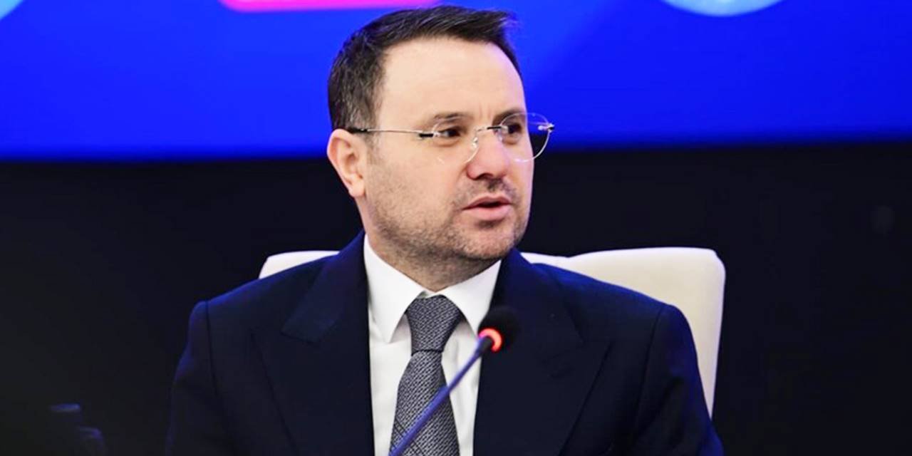 Bataklığı tamamen kurutmak istiyoruz