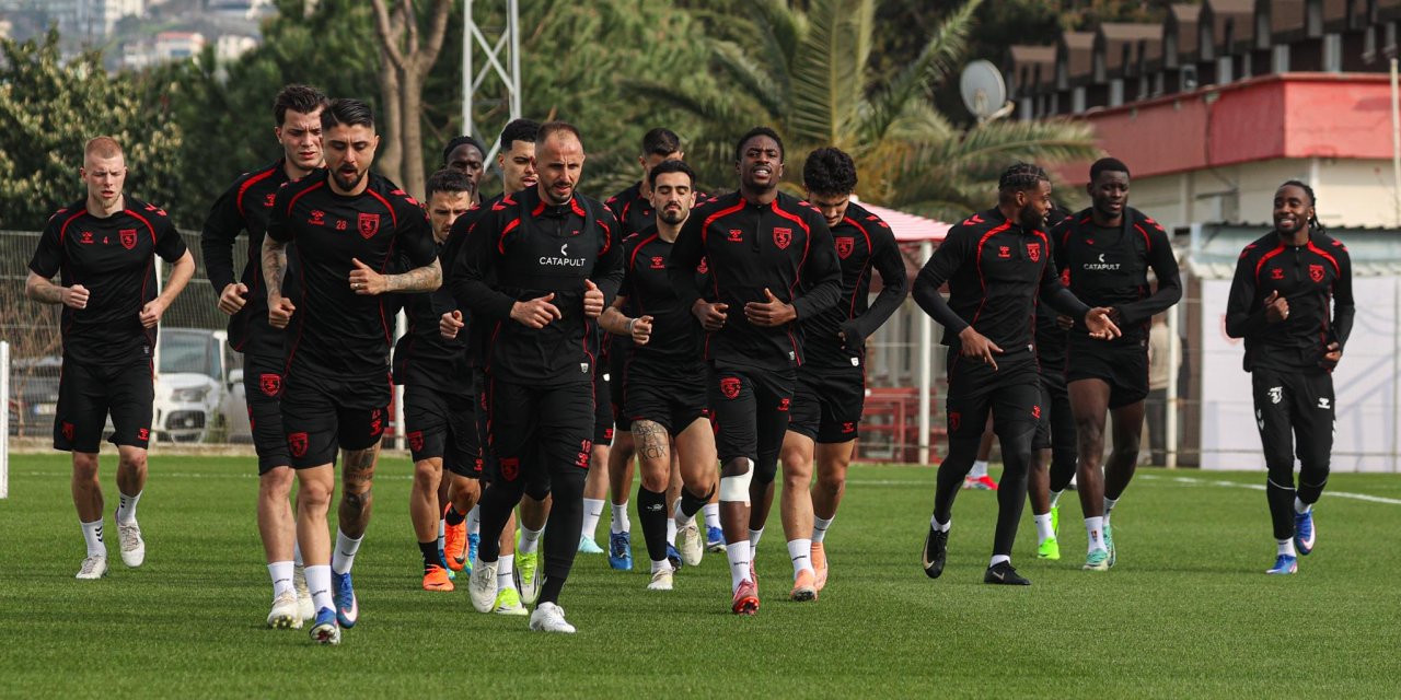 Samsunspor antrenmanda çocukları ağırlayacak