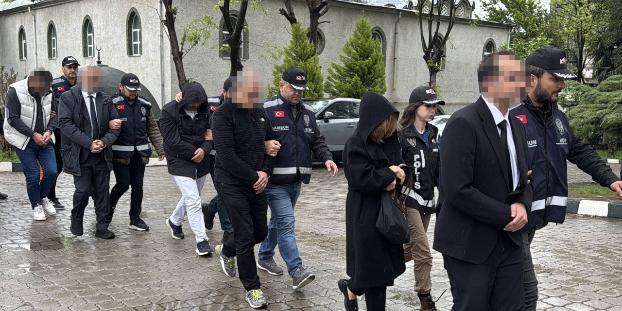 Samsun’daki rüşvet operasyonunda 8 şüpheli adliyede