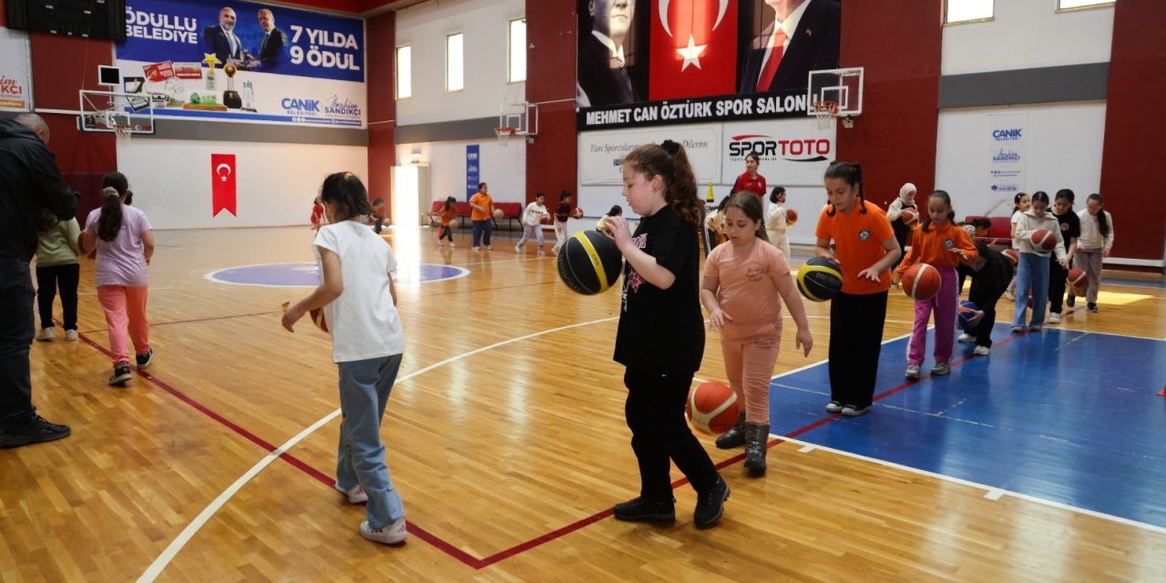 Canik'te geleceğin şampiyonları keşfediliyor