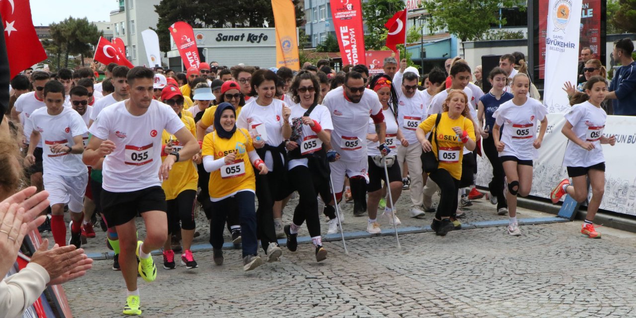 Samsun’da 19 Mayıs Yarı Maratonu koşuldu