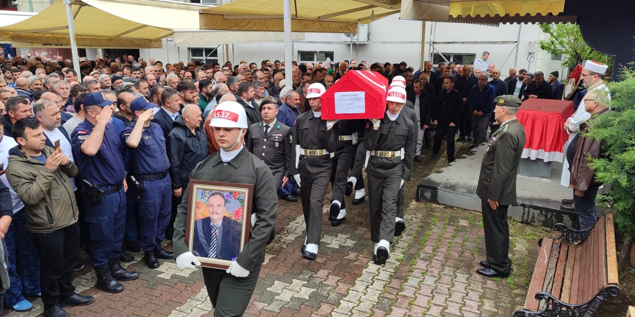 Kıbrıs gazisi son yolculuğuna uğurlandı