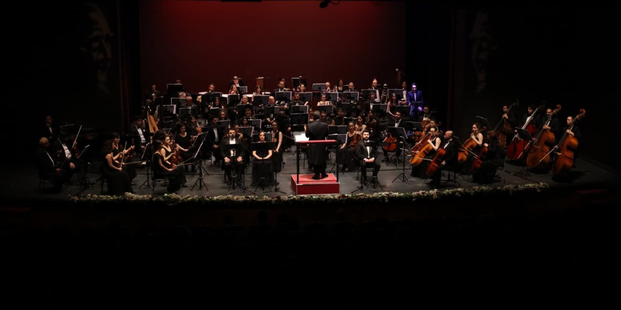Bir Ulus Uyanıyor konseri izleyiciyle buluştu