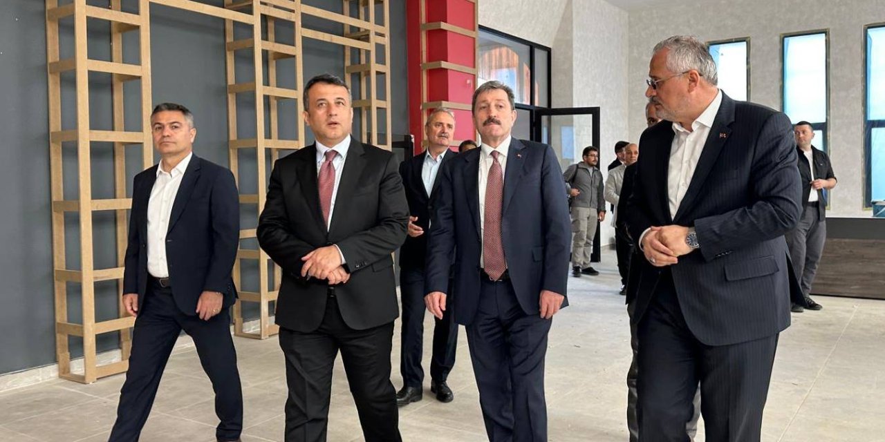 Vali Tavlı ve Başkan Doğan'dan Bafra Millet Bahçesi'ne ziyaret
