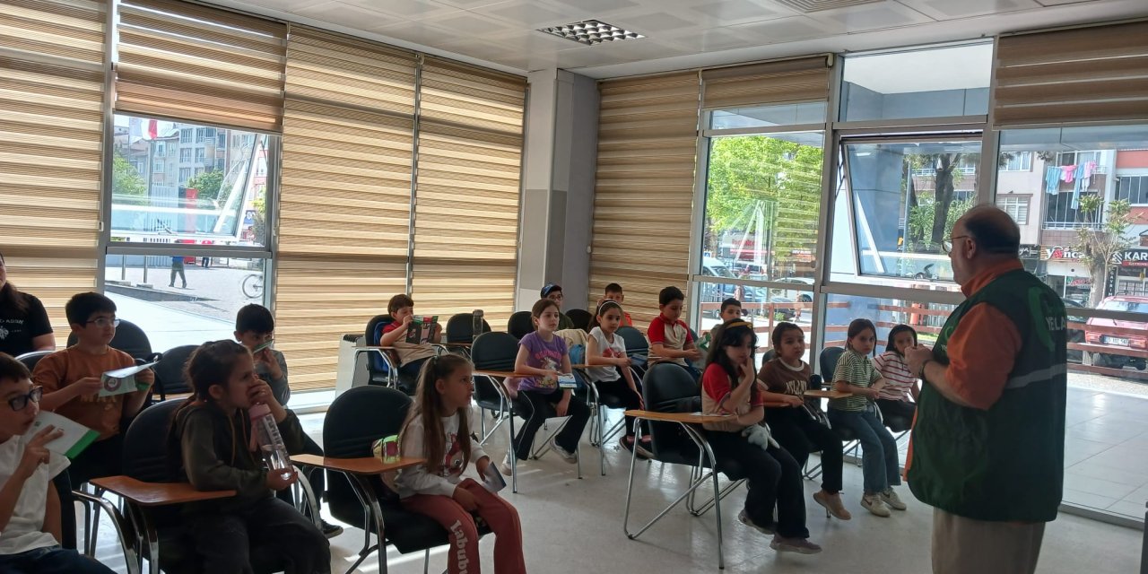 Gençlere teknoloji bağımlılığı semineri verildi