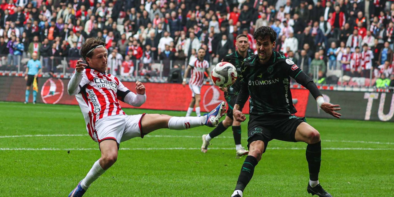 Holse performansıyla göz doldurdu