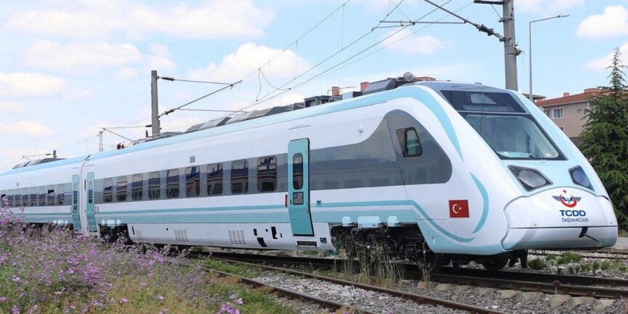 Milli elektrikli hızlı tren rekorunu yeniledi