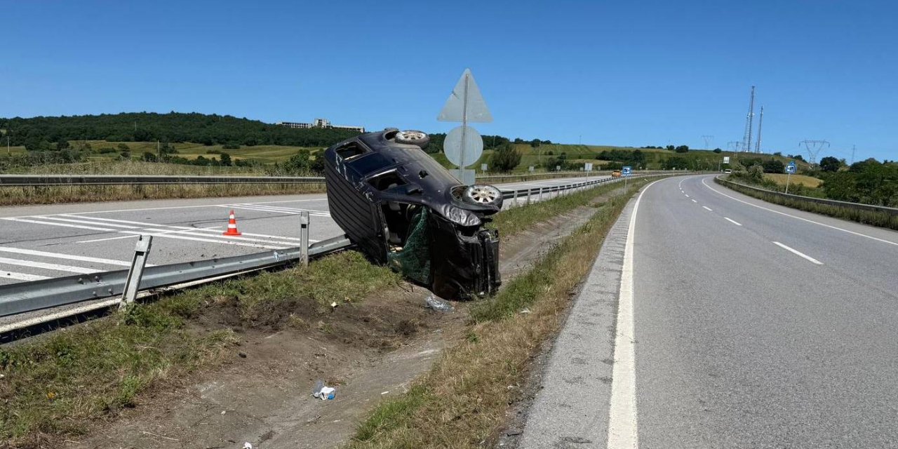 Trafik kazasında 3 kişi yaralandı