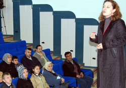 Lösemili çocuklu ailelerin sorunları dinlendi