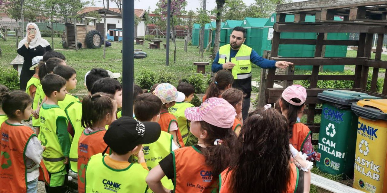 Doğa ve çevre farkındalığıyla örnek oluyor