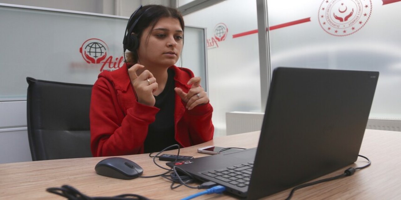 286 bin 384 çağrıya çeviri desteği sağlandı