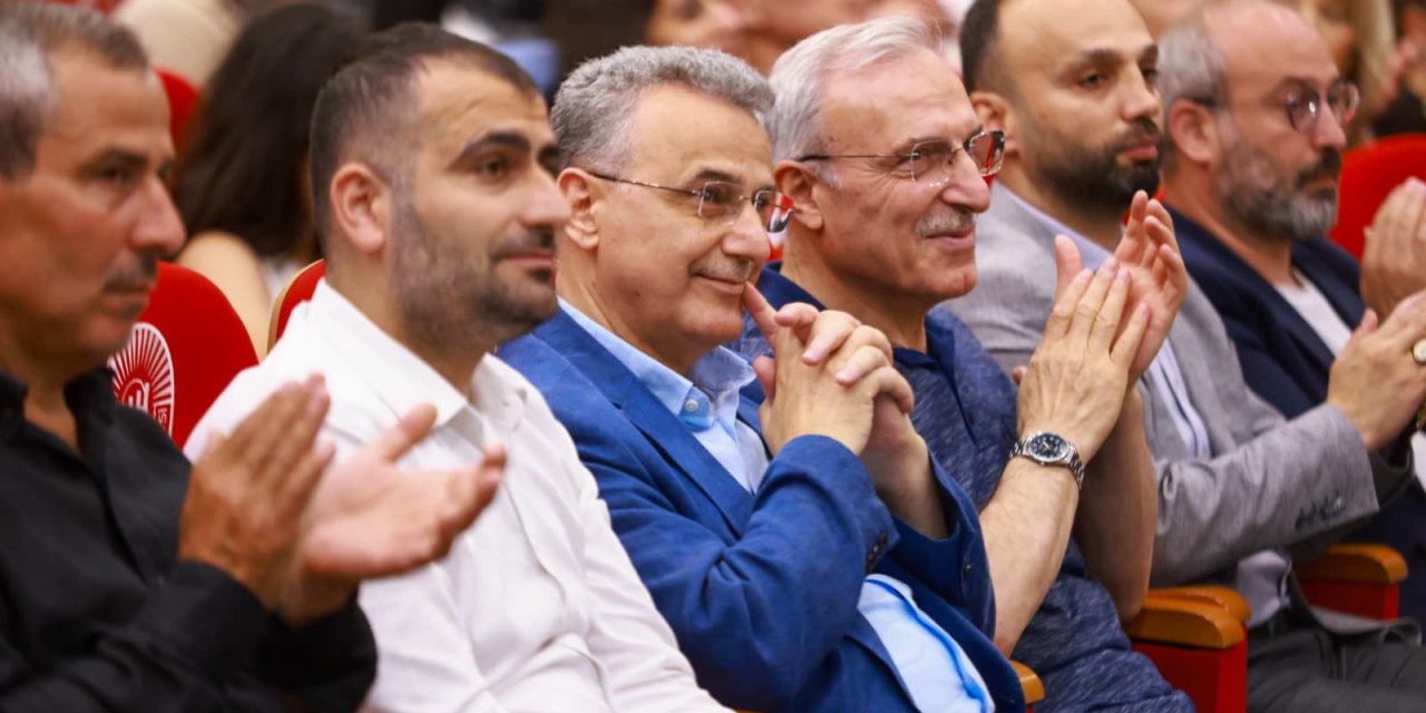Gelenekten geleceğe uzanan türkü yolculuğu