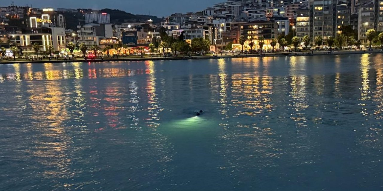 Boğulma ihbarını araştıran ekipler yüzücüyle karşılaştı
